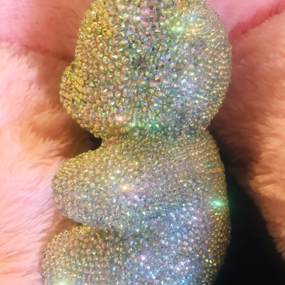 BLINGED OUT TEDDY BEAR - Picture 5 of 16